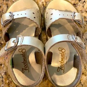 Gold footmates sandals